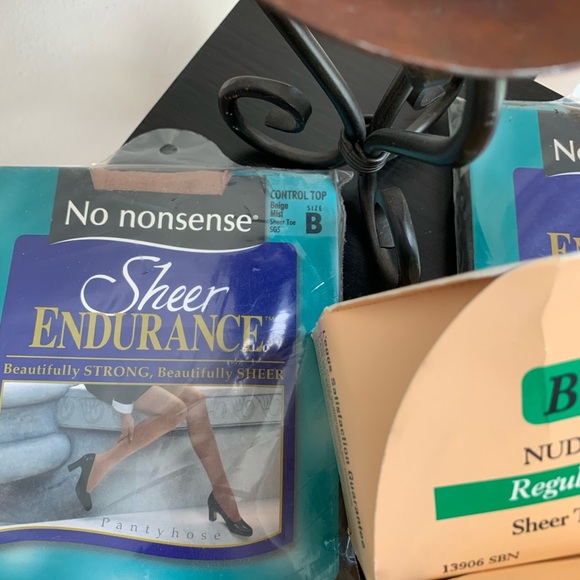 Hosiery Bundle Size B - 5ct - Picture 3 of 7